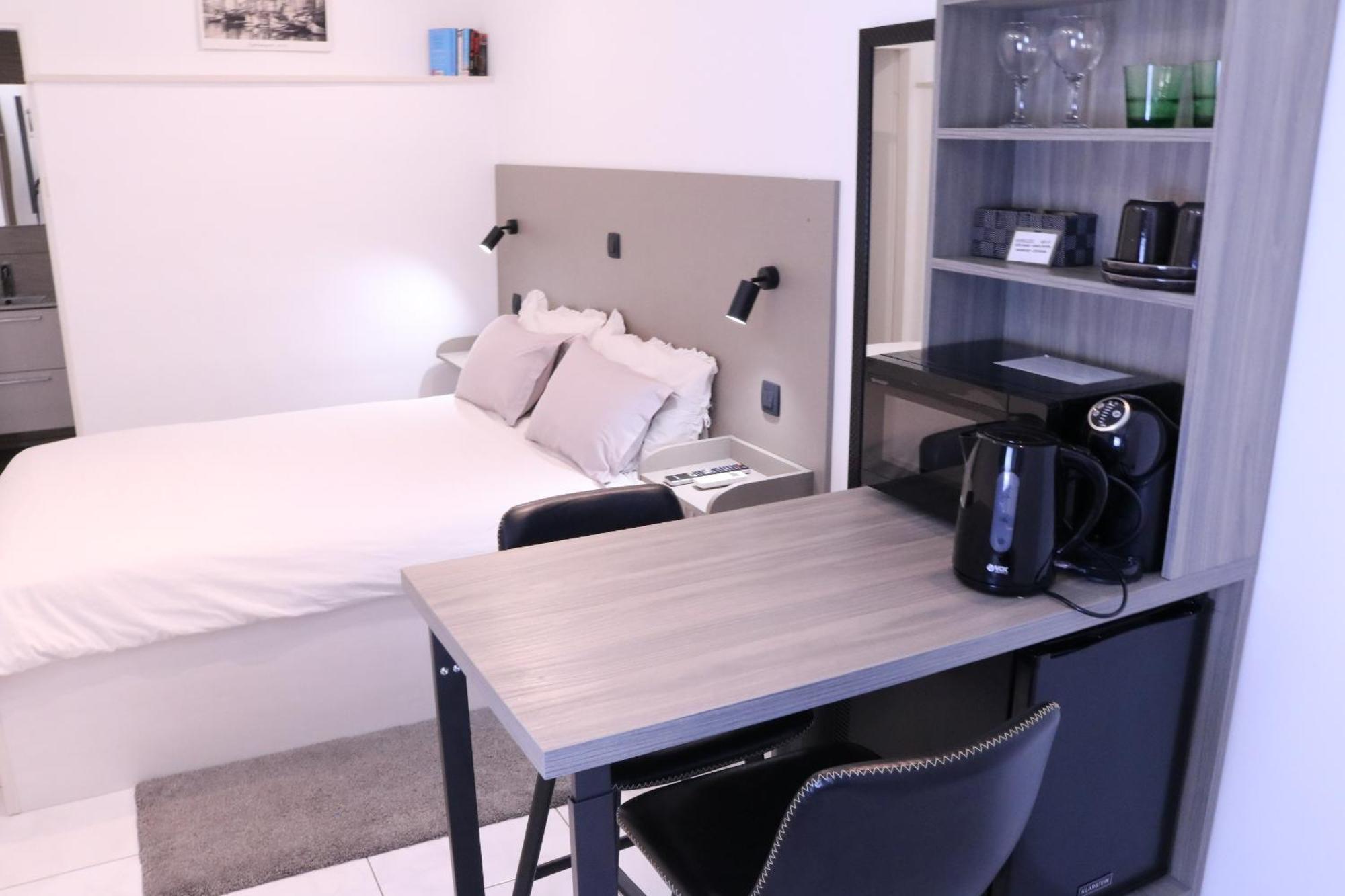 Apartments And Rooms Tudor Split Luaran gambar