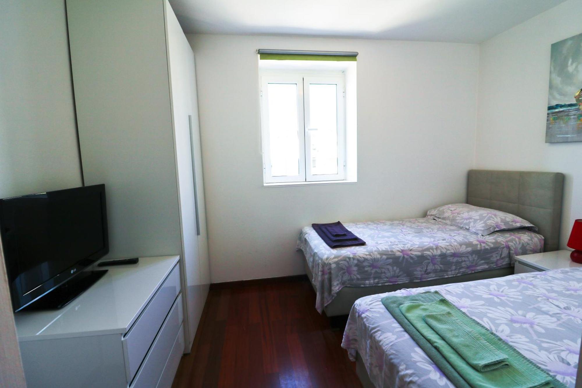 Apartments And Rooms Tudor Split Luaran gambar