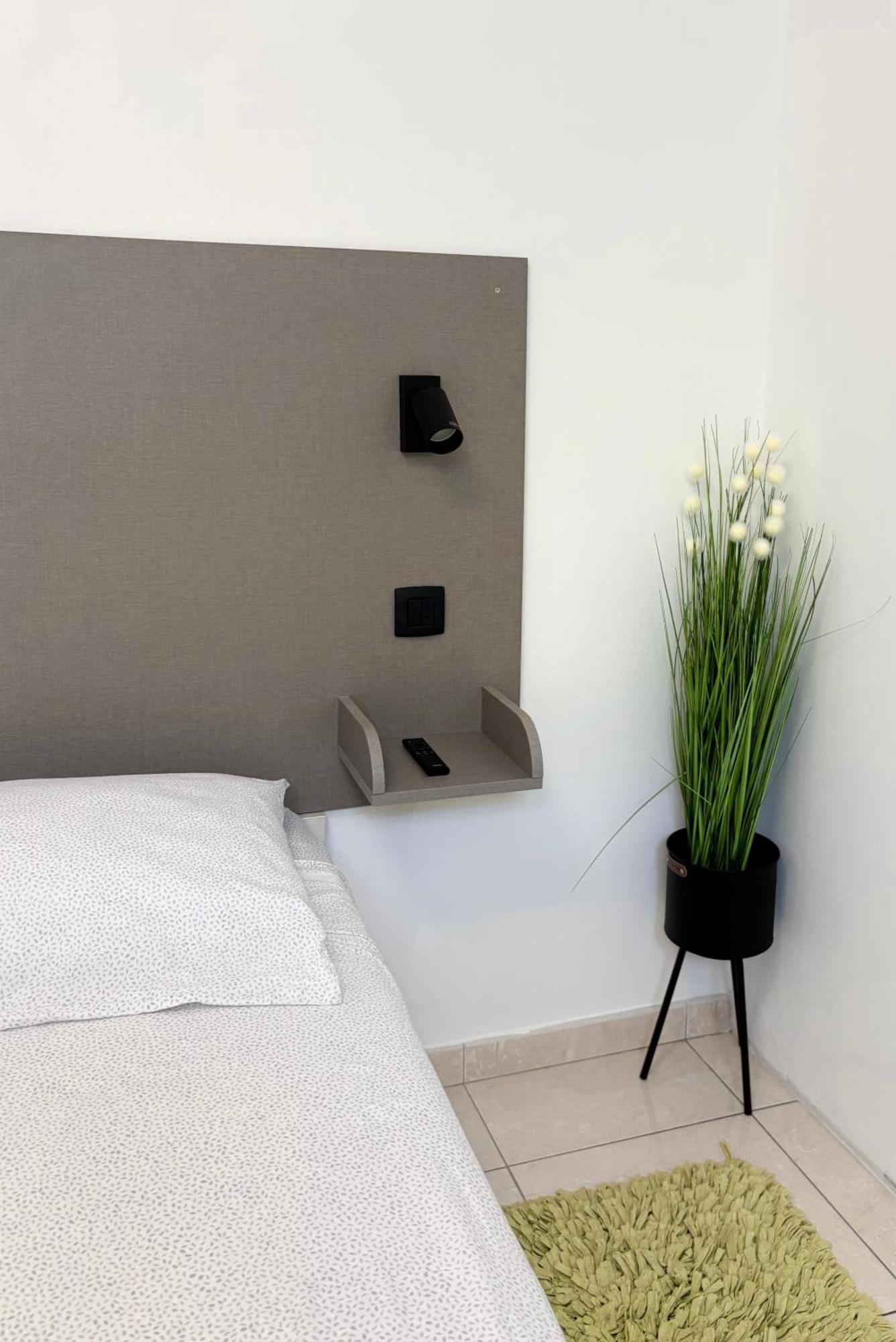 Apartments And Rooms Tudor Split Luaran gambar